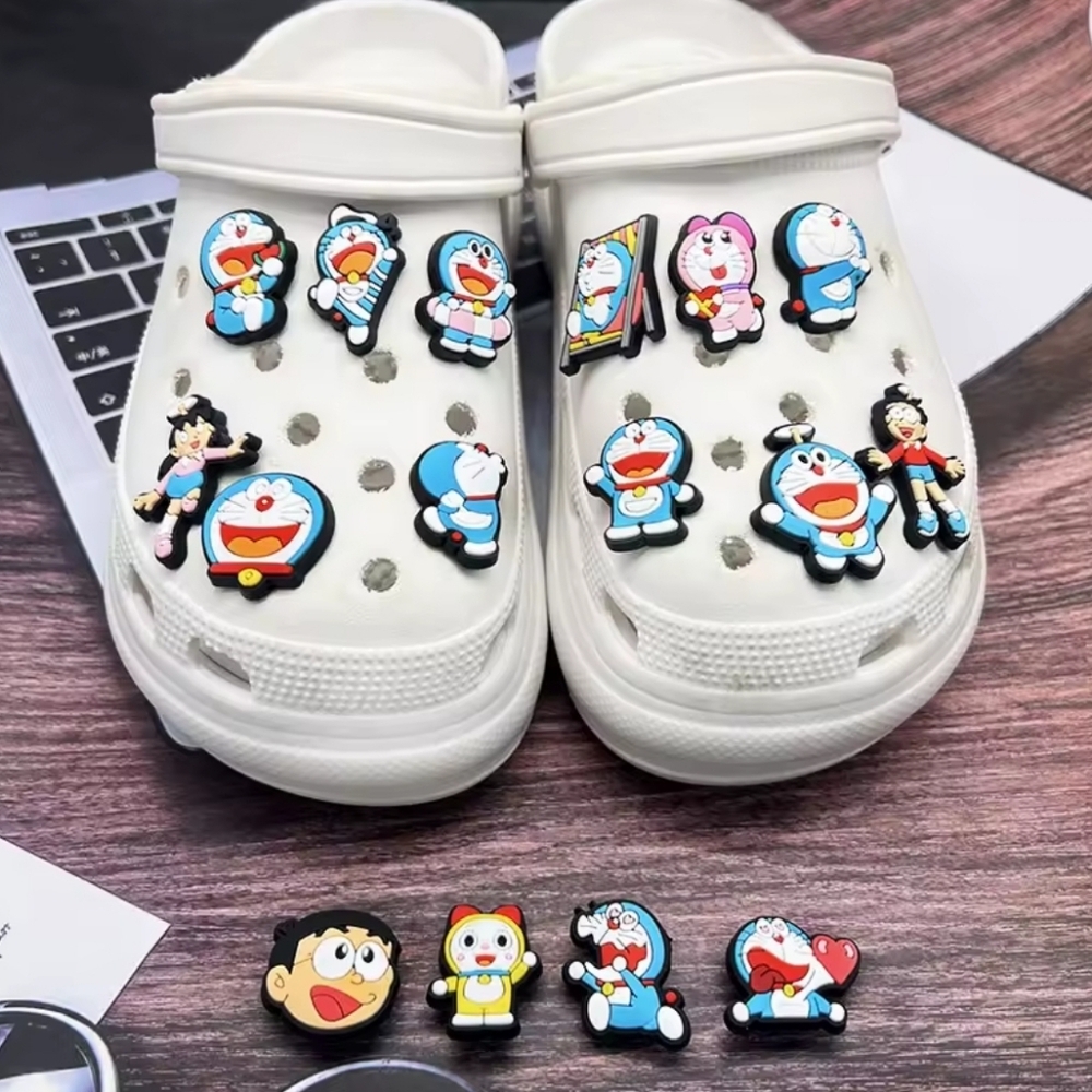 NEW Doraemon Cartoon Cat Jibbitz Bundle 16 Shoe Charms for Crocs - Picture 1 of 7